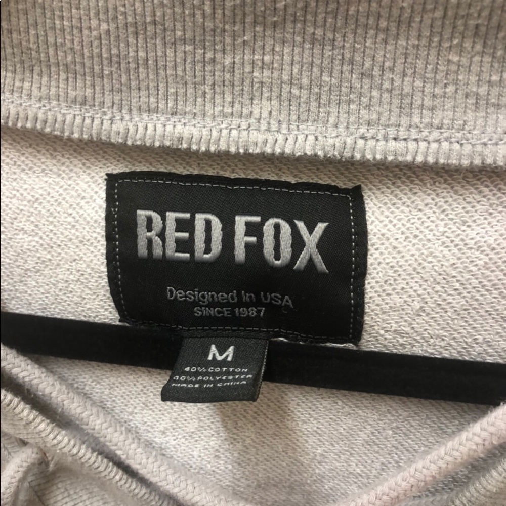 Gray pullover sweatshirt - Picture 3 of 3